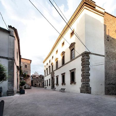 Palazzo Orsini Bed and Breakfast Bomarzo Esterno foto