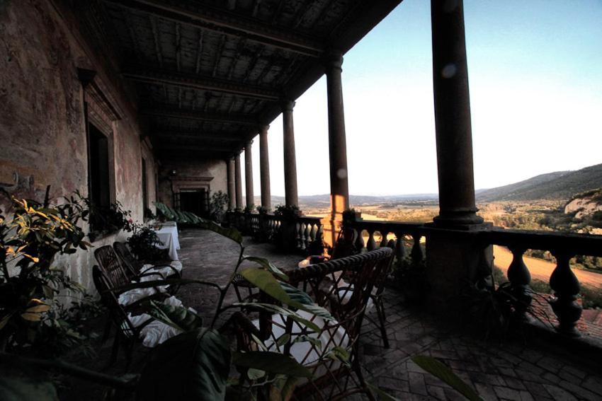 Palazzo Orsini Bed and Breakfast Bomarzo Esterno foto