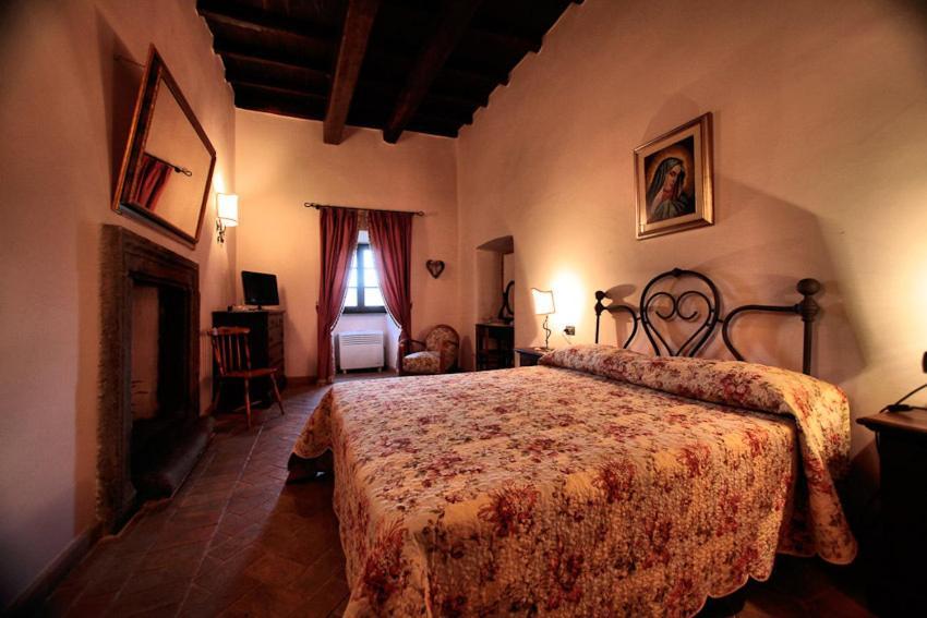 Palazzo Orsini Bed and Breakfast Bomarzo Esterno foto